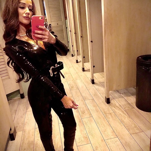 Fashion nova plunge sequin jumpsuit XS black - Picture 2 of 3
